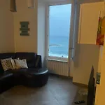 La Casetta Di Marta Sul Mare Imperia