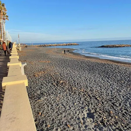 Nyaraló La Casetta Di Marta Sul Mare *