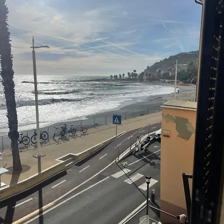 La Casetta Di Marta Sul Mare * Imperia