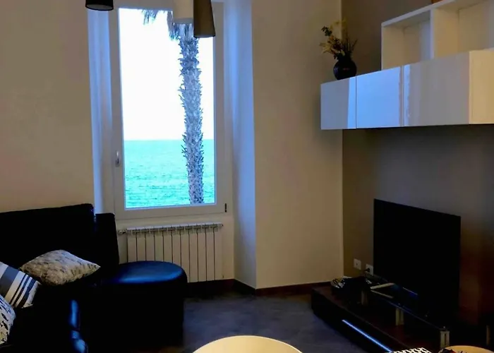 La Casetta Di Marta Sul Mare Imperia